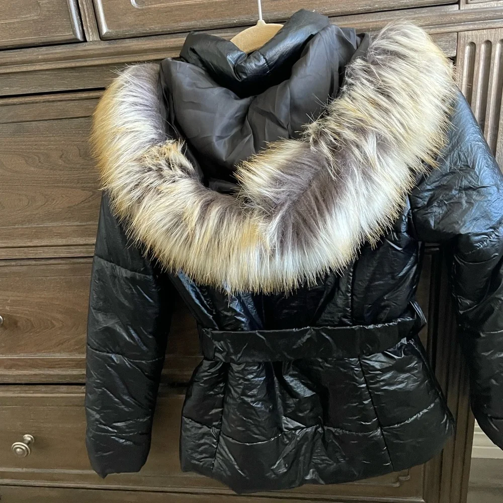 Girls' Black Puffer Jacket with Faux Fur Trim